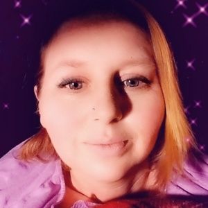 Meet your Posher, Carla